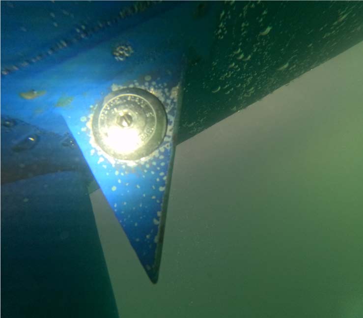 vessel Barnacle Removal & Hull Cleaning in san diego california